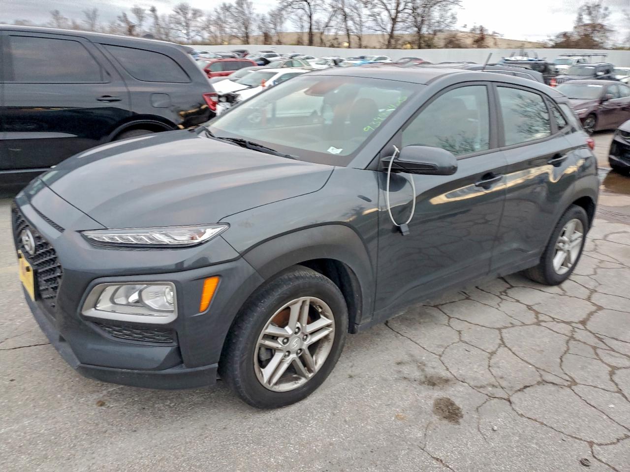 Salvage Hyundai KONA Image