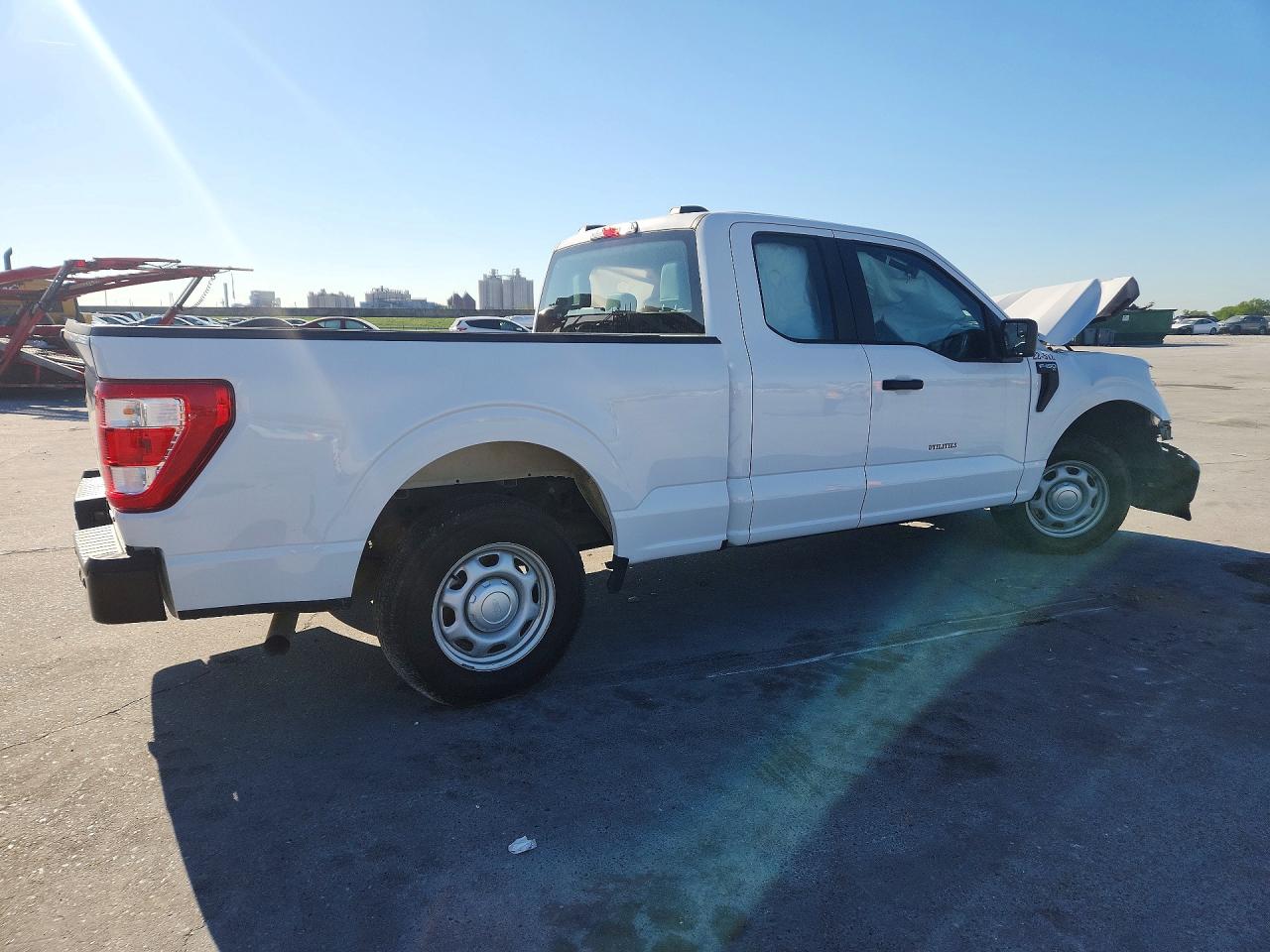 Ford F-150 Super Cab