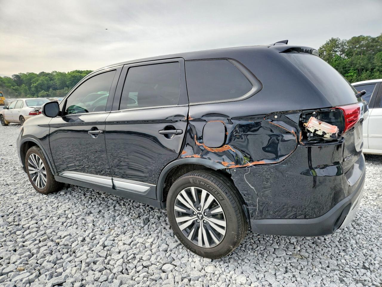 Mitsubishi Outlander Se