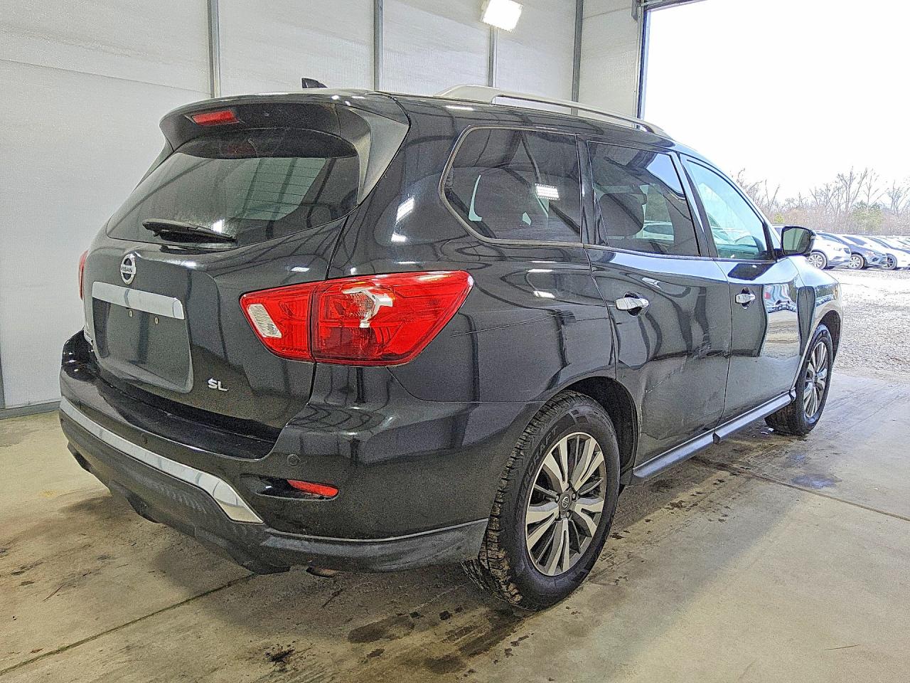 Nissan Pathfinder Sl