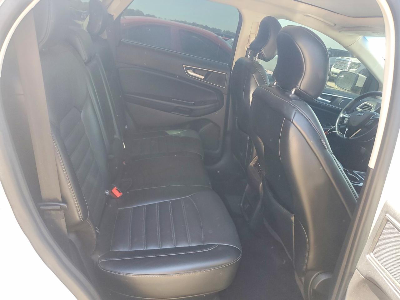 Ford Edge Titanium
