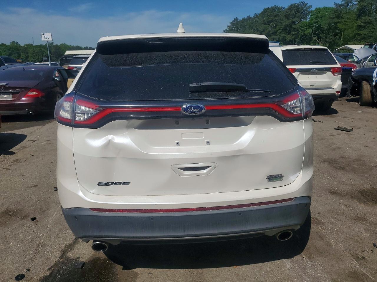 Ford Edge Titanium