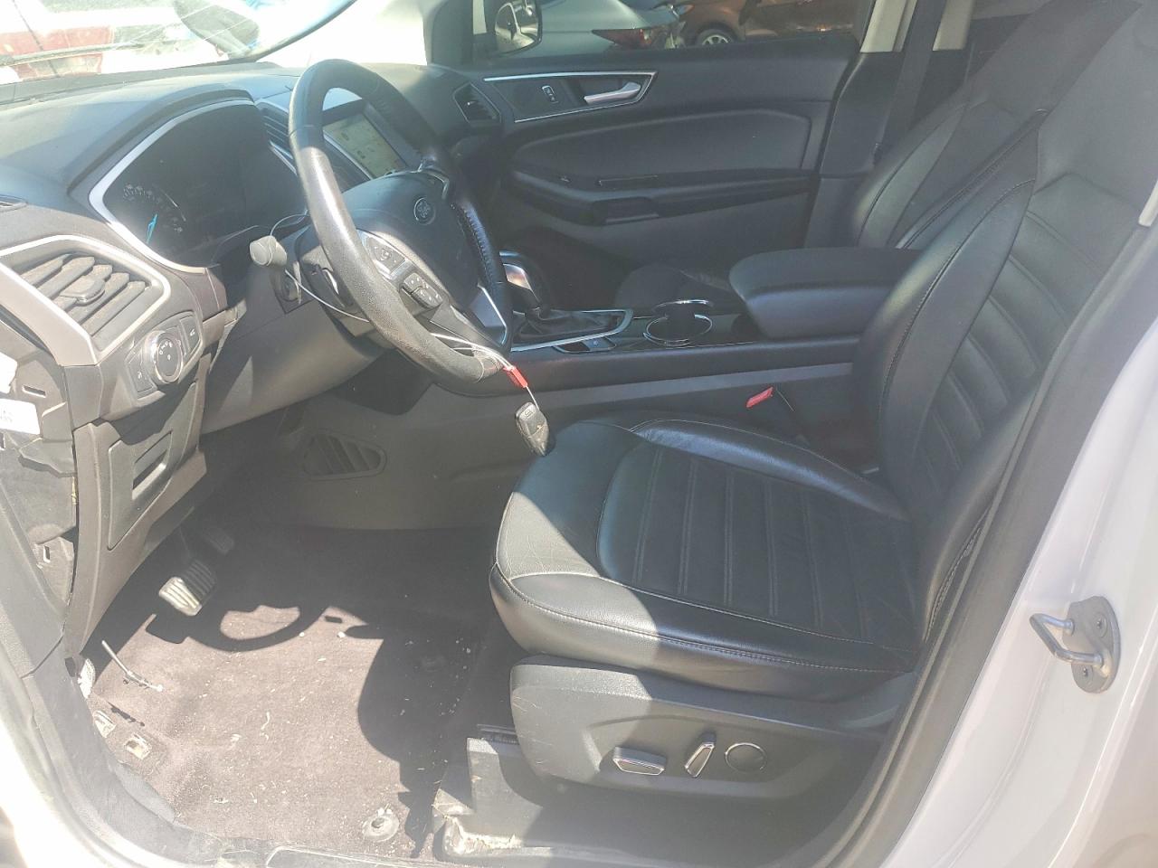 Ford Edge Titanium