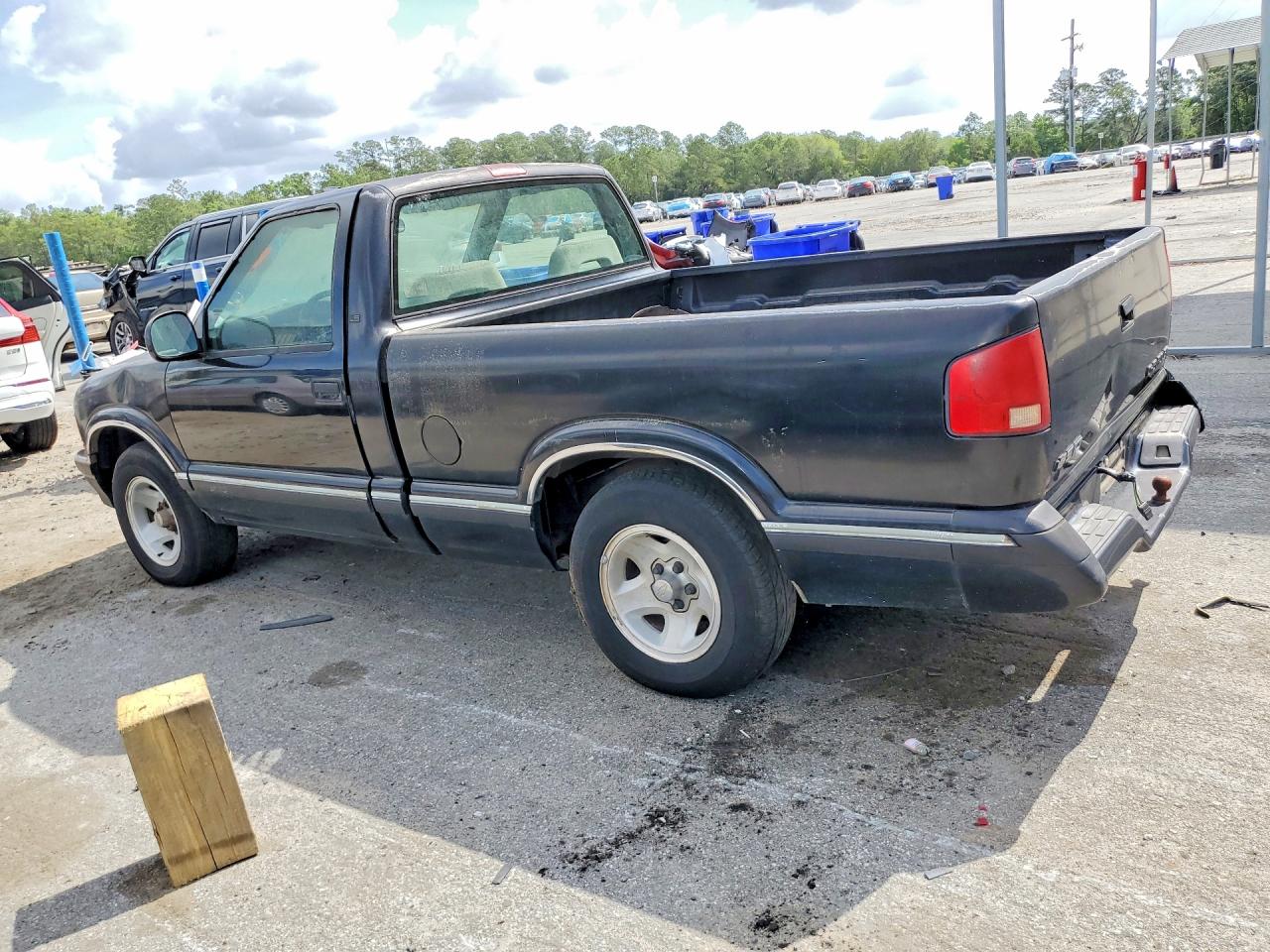 Chevrolet S-10