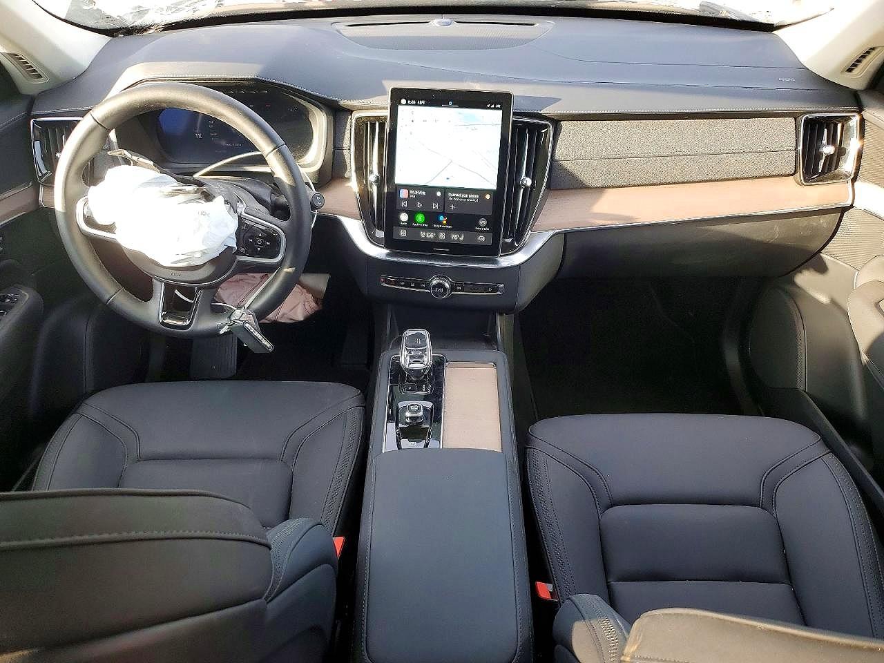 Volvo XC90 Plus