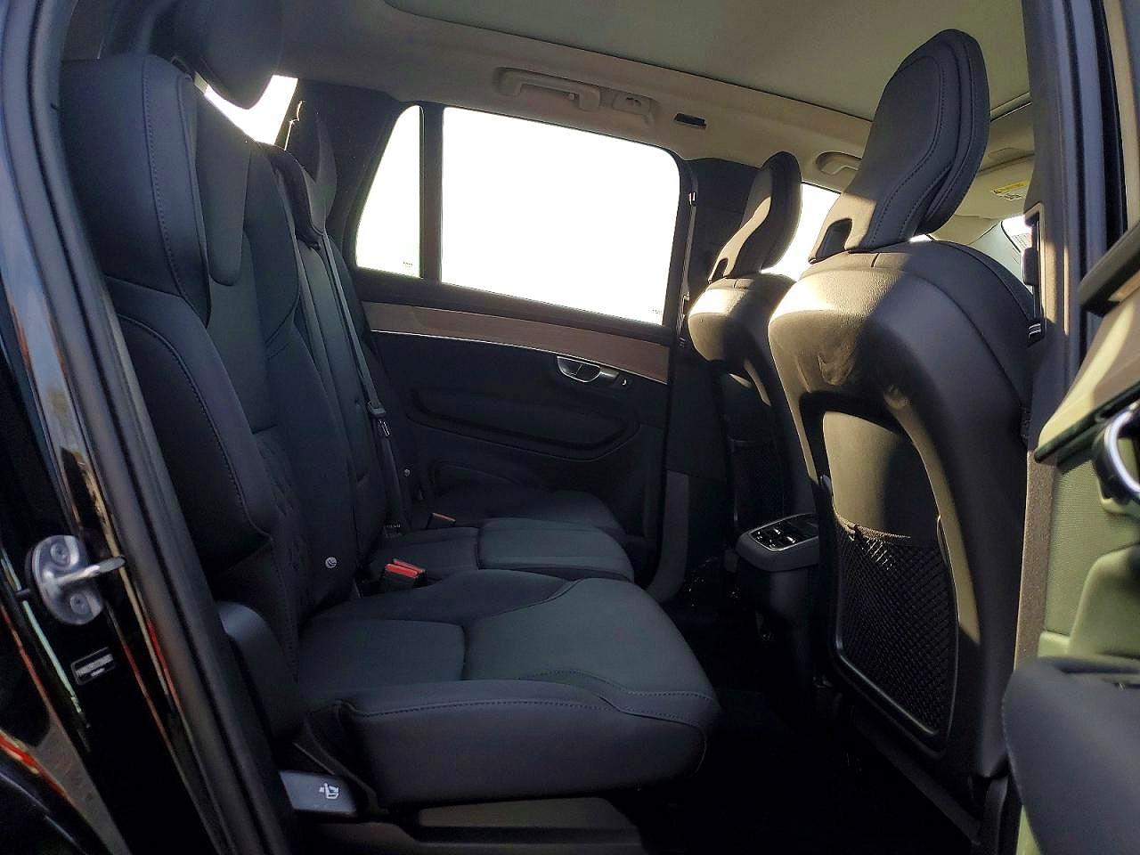 Volvo XC90 Plus