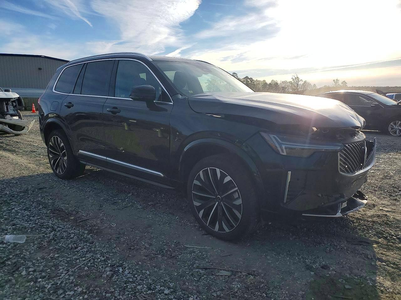 Volvo XC90 Plus