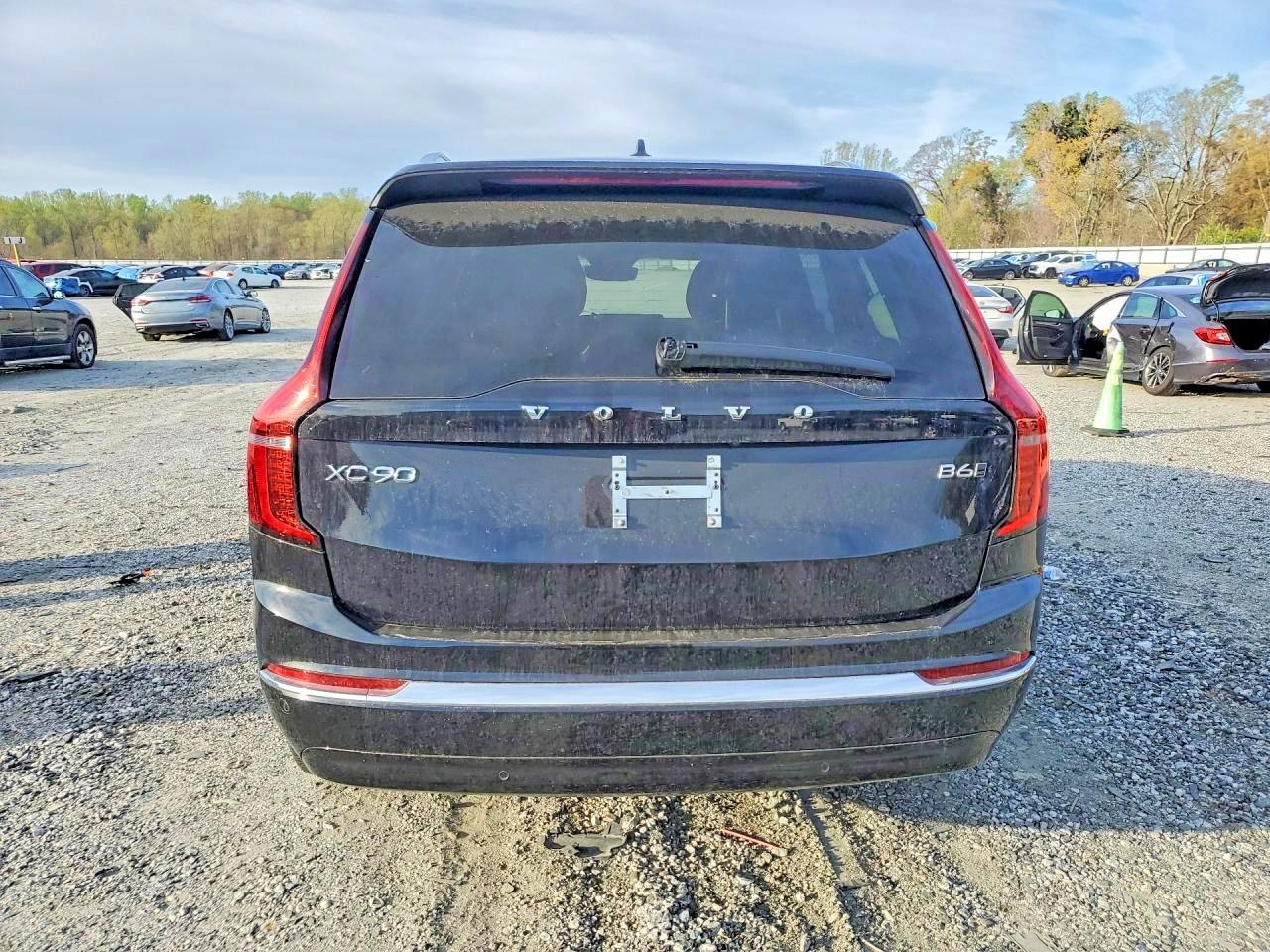 Volvo XC90 Plus