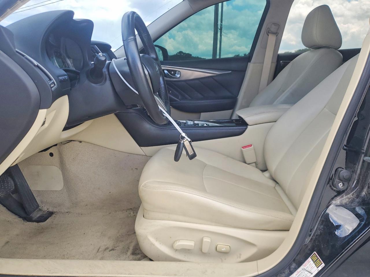INFINITI Q50 3.0t L 3.0t Luxe