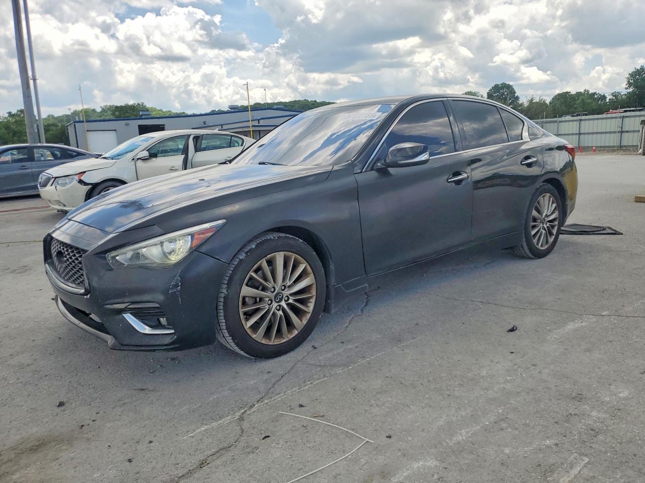 Salvage INFINITI Q50 Image
