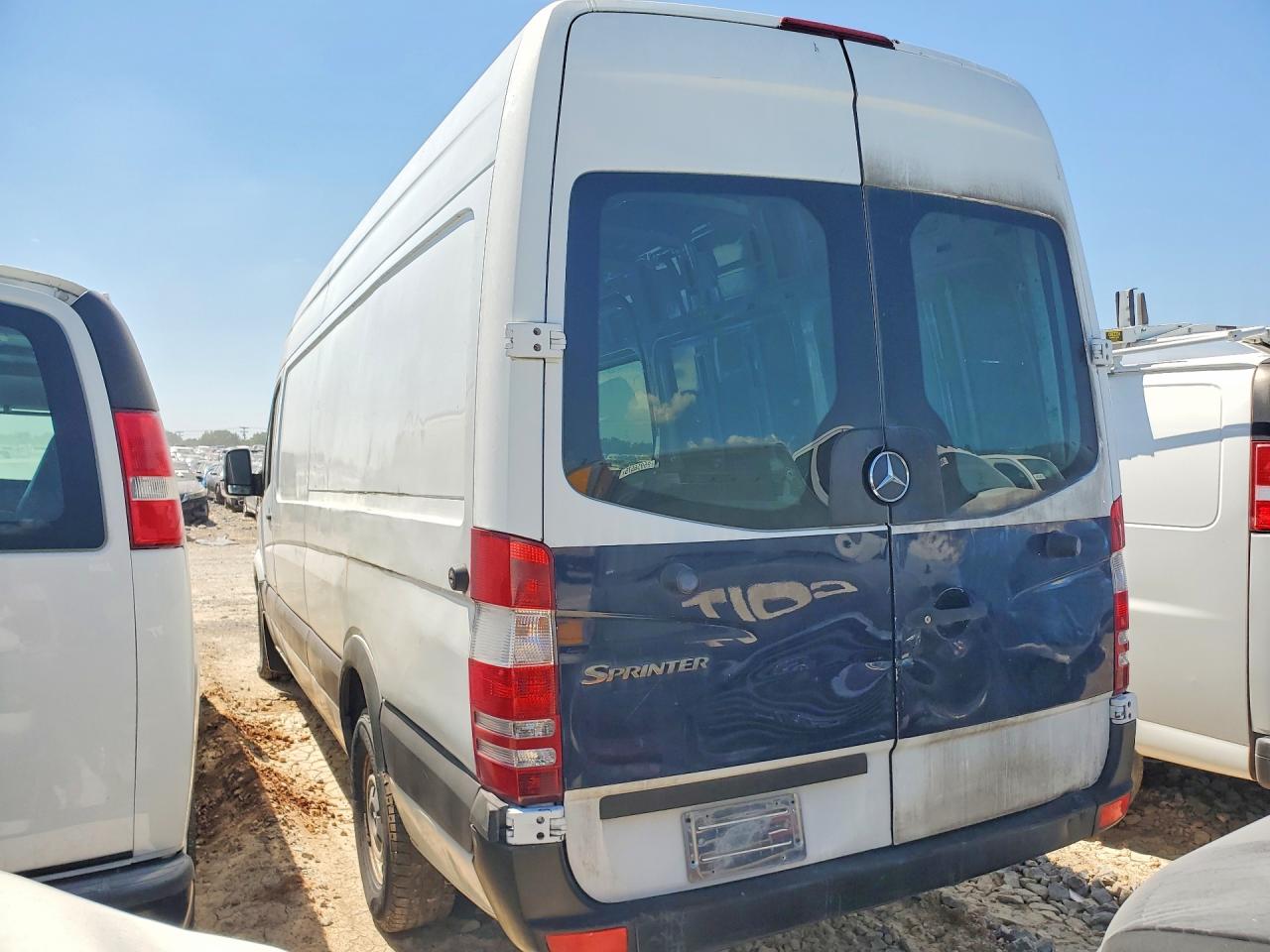 Mercedes-Benz Sprinter 2500