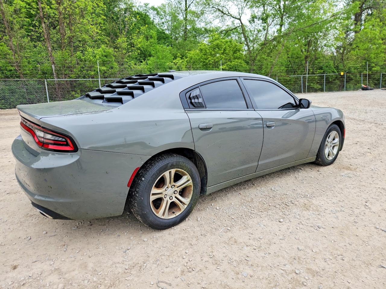 Dodge Charger Sxt