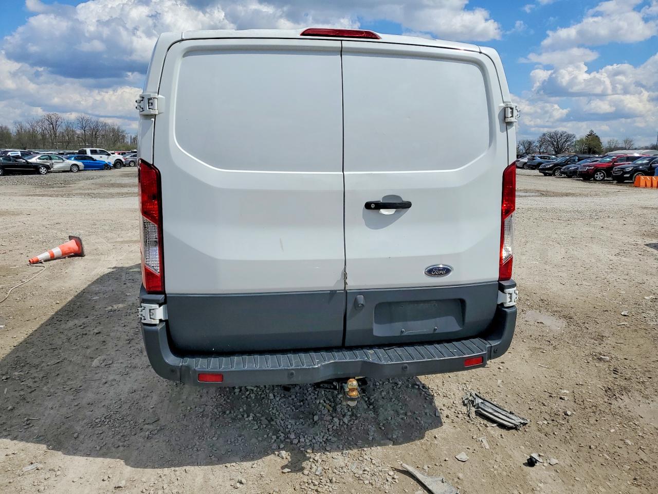 Ford Transit T-250