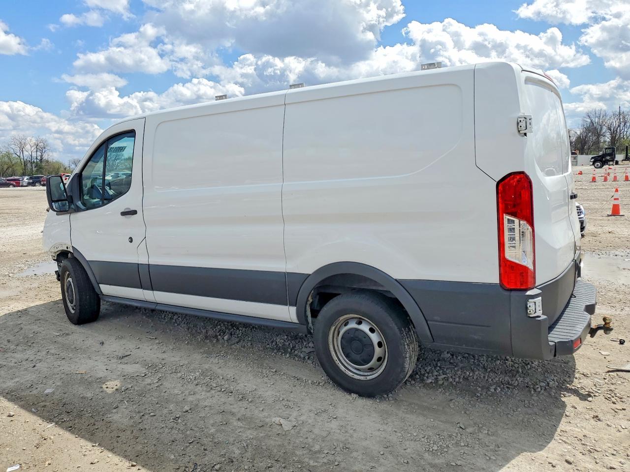 Ford Transit T-250