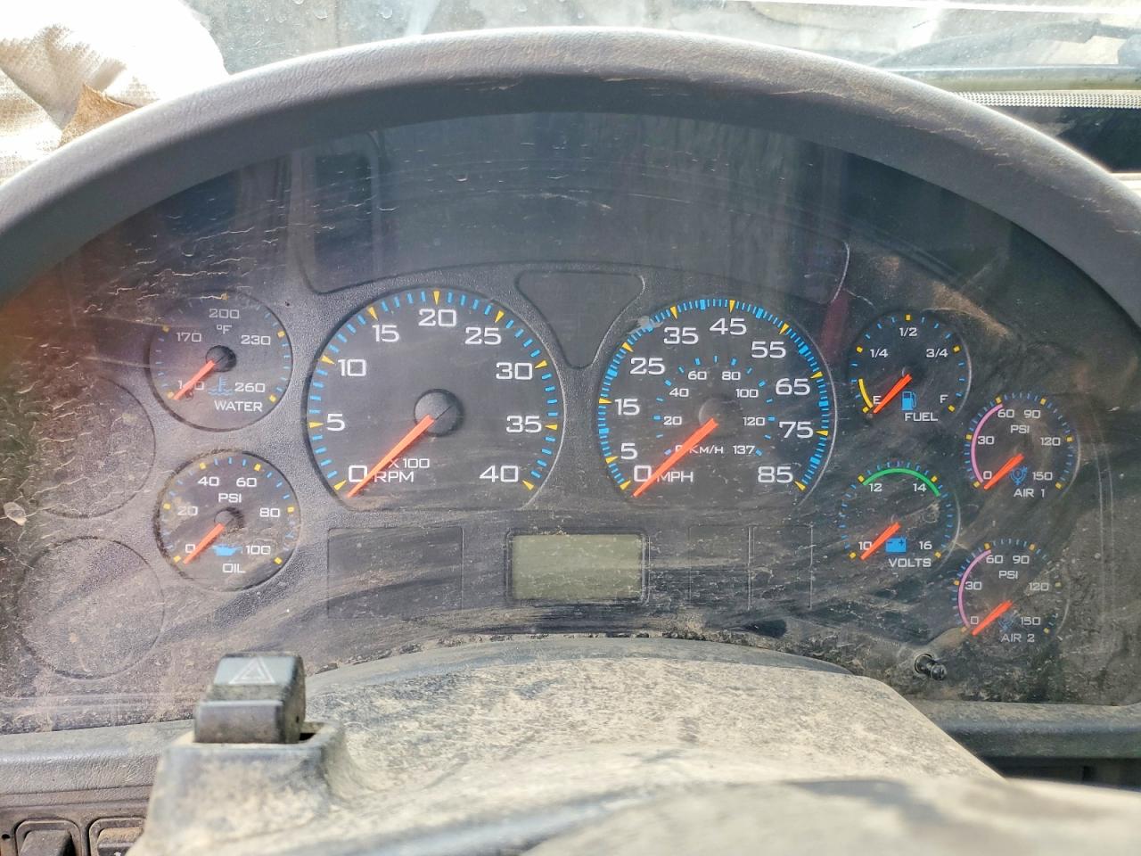 International 7000 7600