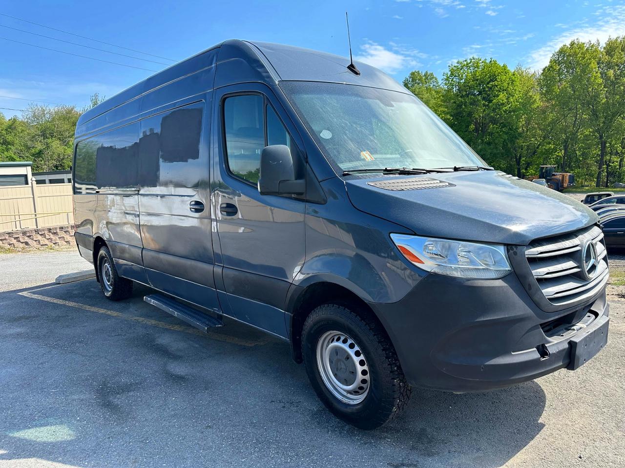 Mercedes-Benz Sprinter 2500