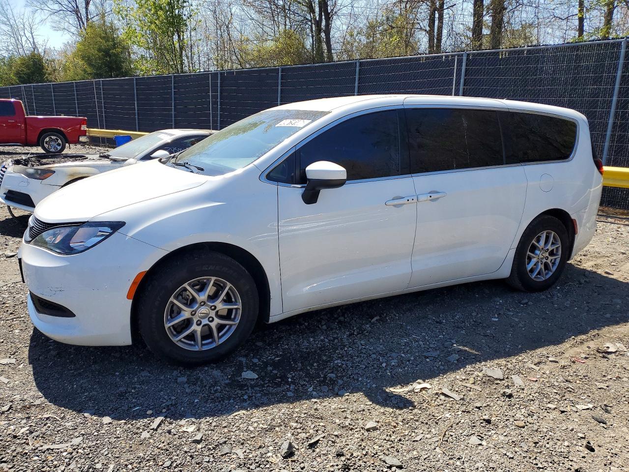 Salvage Chrysler Minivan Image