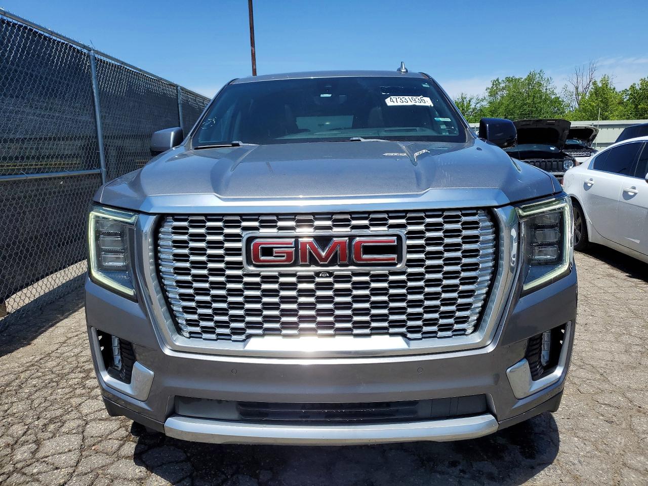 GMC Yukon Denali