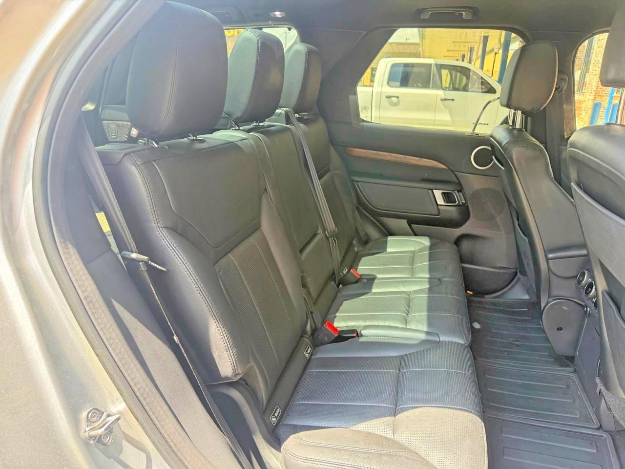 Land Rover Discovery Hse