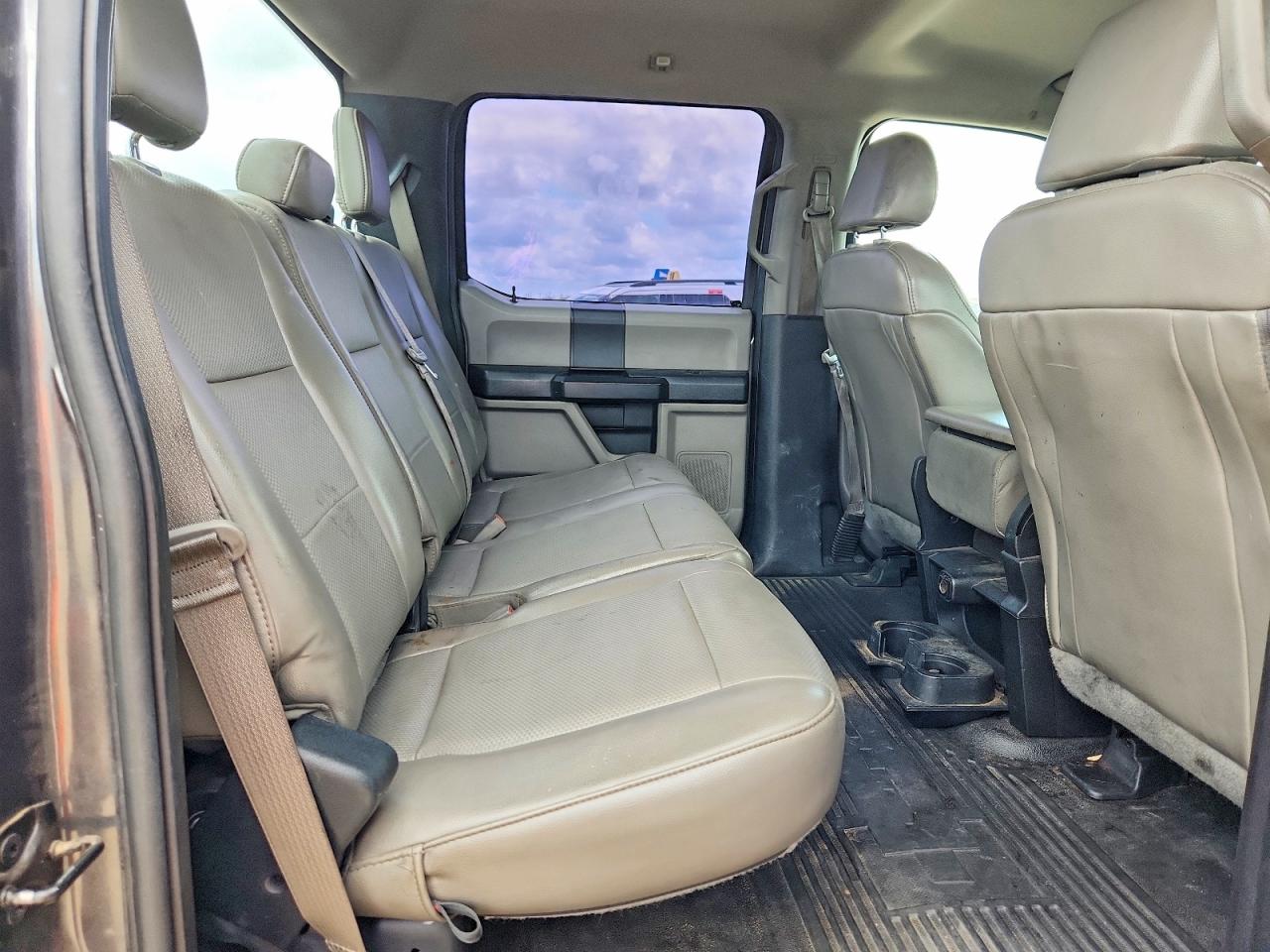 Ford F-350 Super Duty