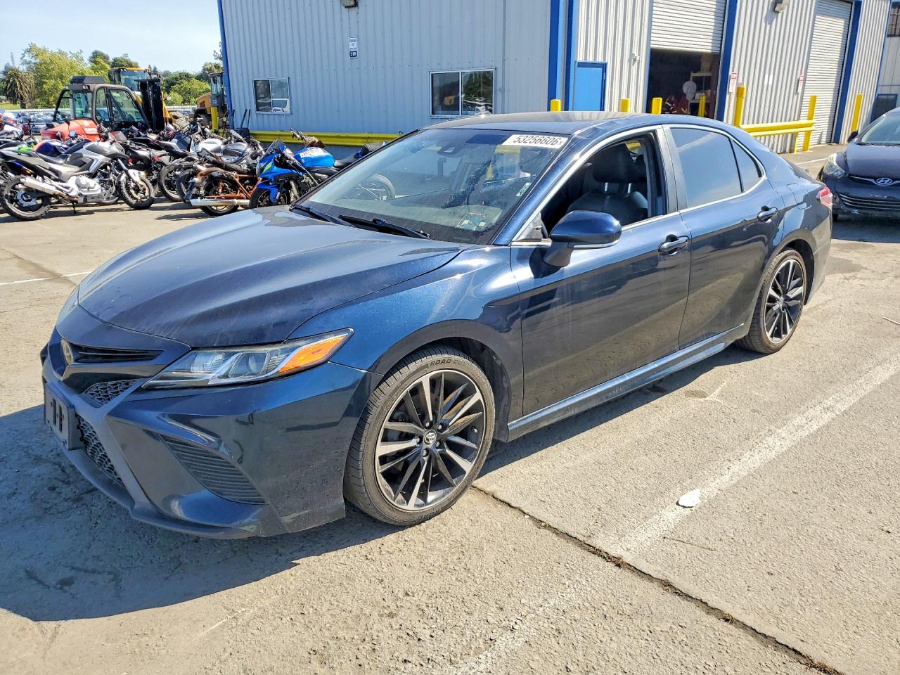 Salvage Toyota Camry Image
