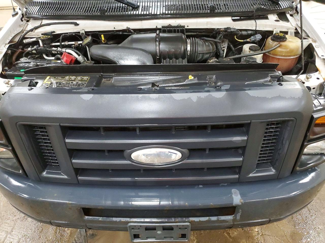 Ford Econoline E350 Super Duty Van