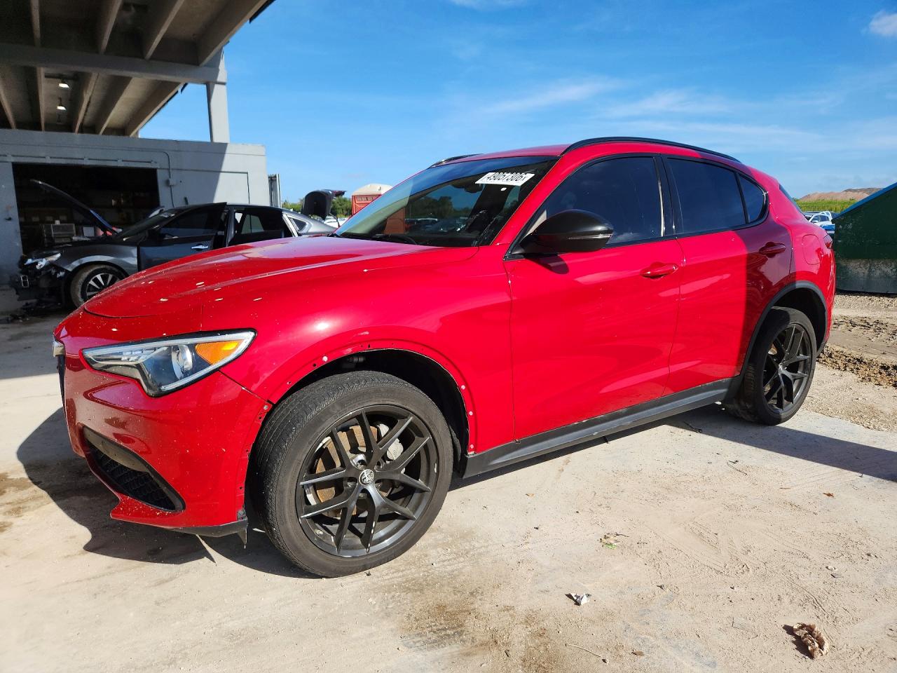 Salvage Alfa Romeo Stelvio Image