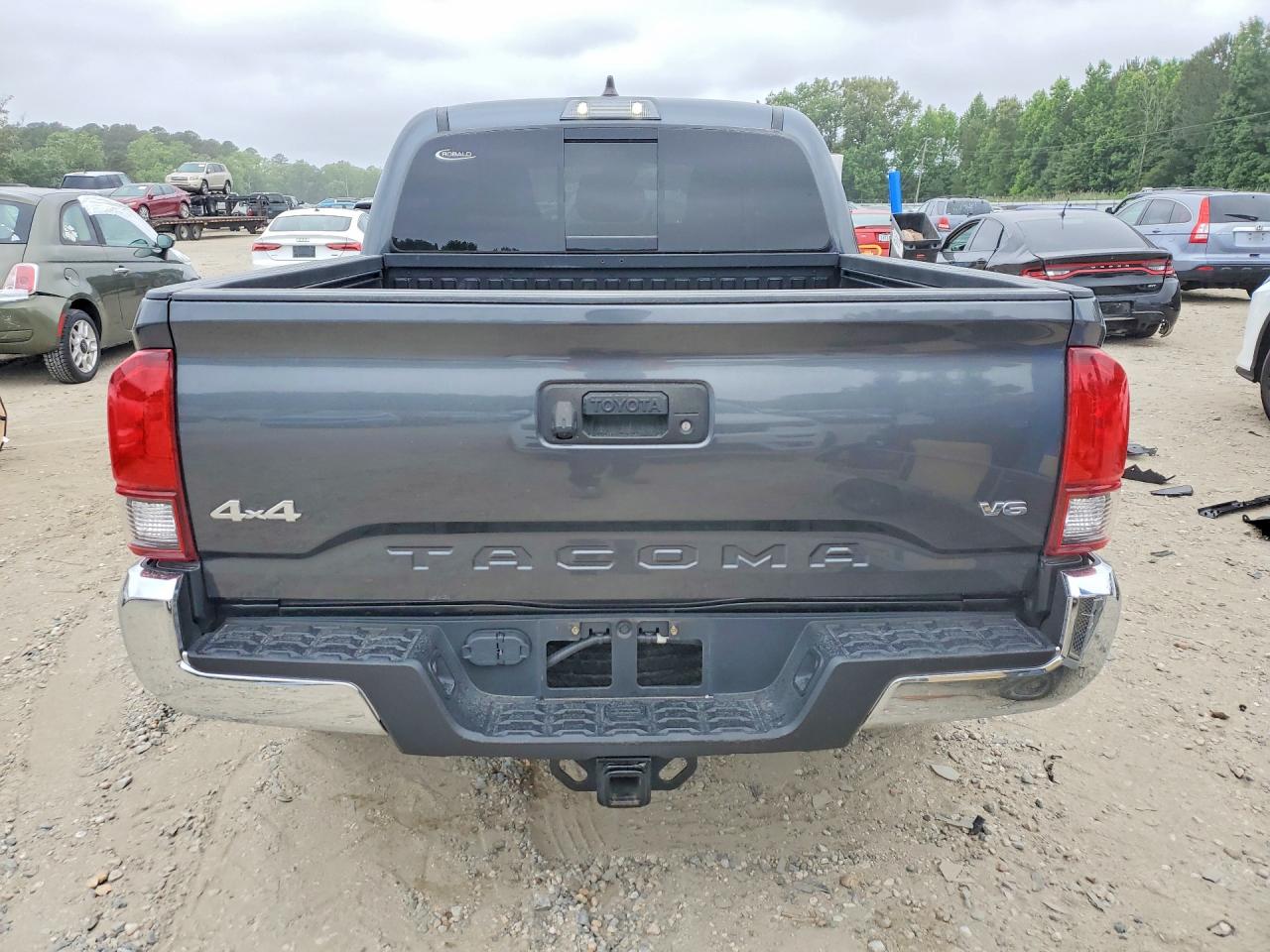 Toyota Tacoma Sr5 V6