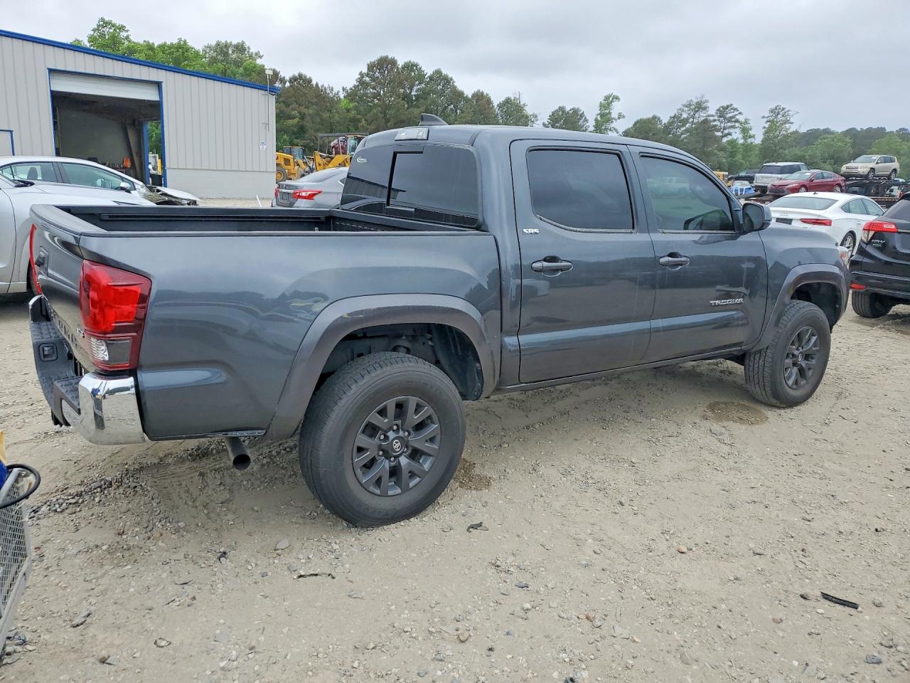 Toyota Tacoma Sr5 V6