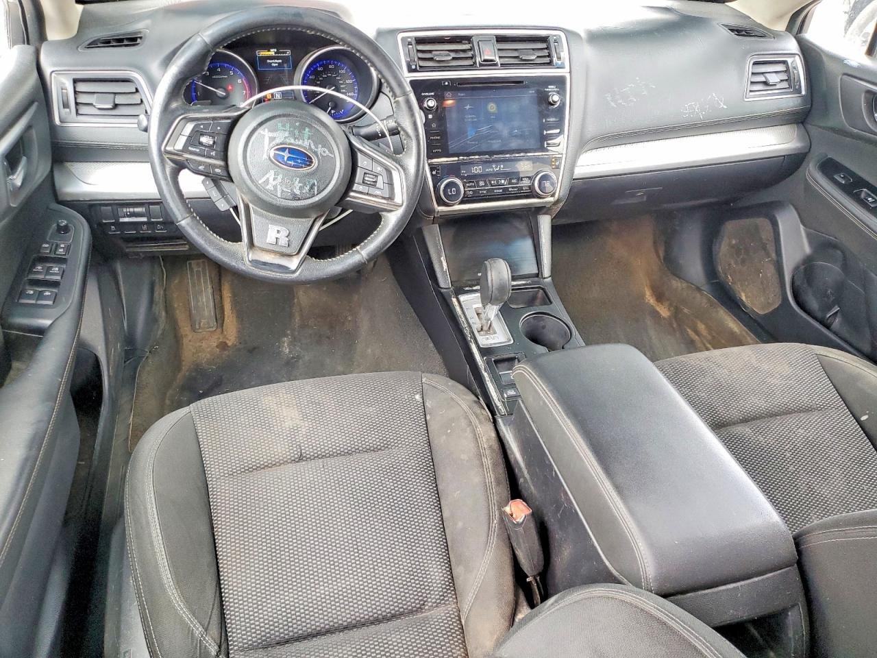 Subaru Outback 2.5i Premium