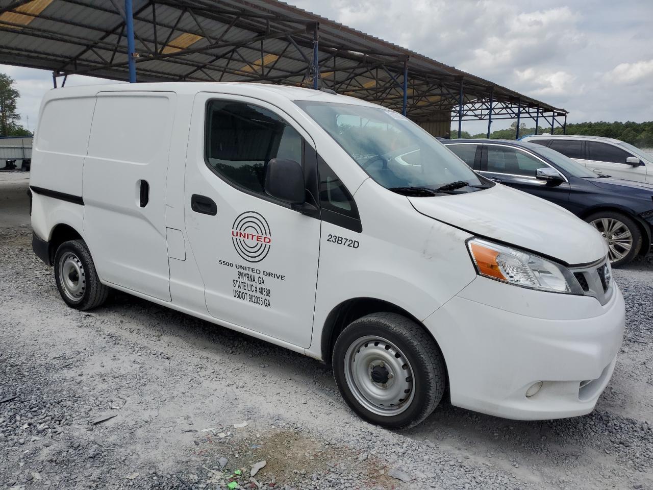 Nissan Nv 2.5s