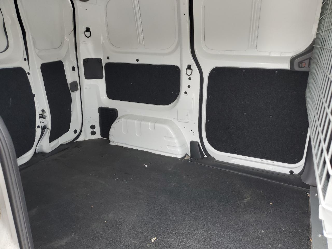 Nissan Nv 2.5s
