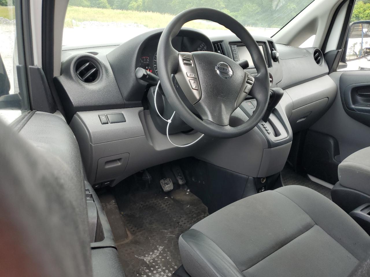 Nissan Nv 2.5s