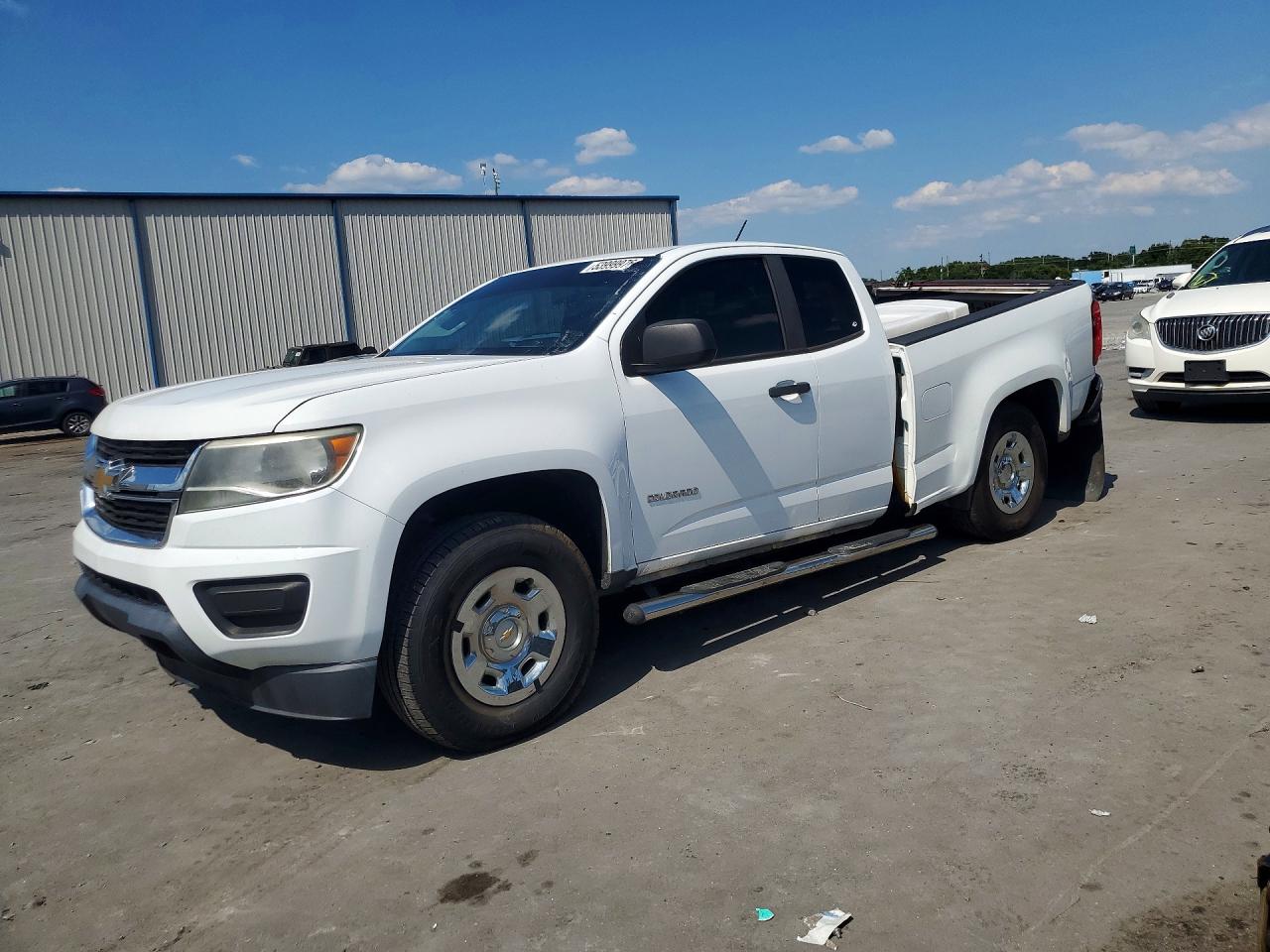 Salvage Chevrolet Colorado Image