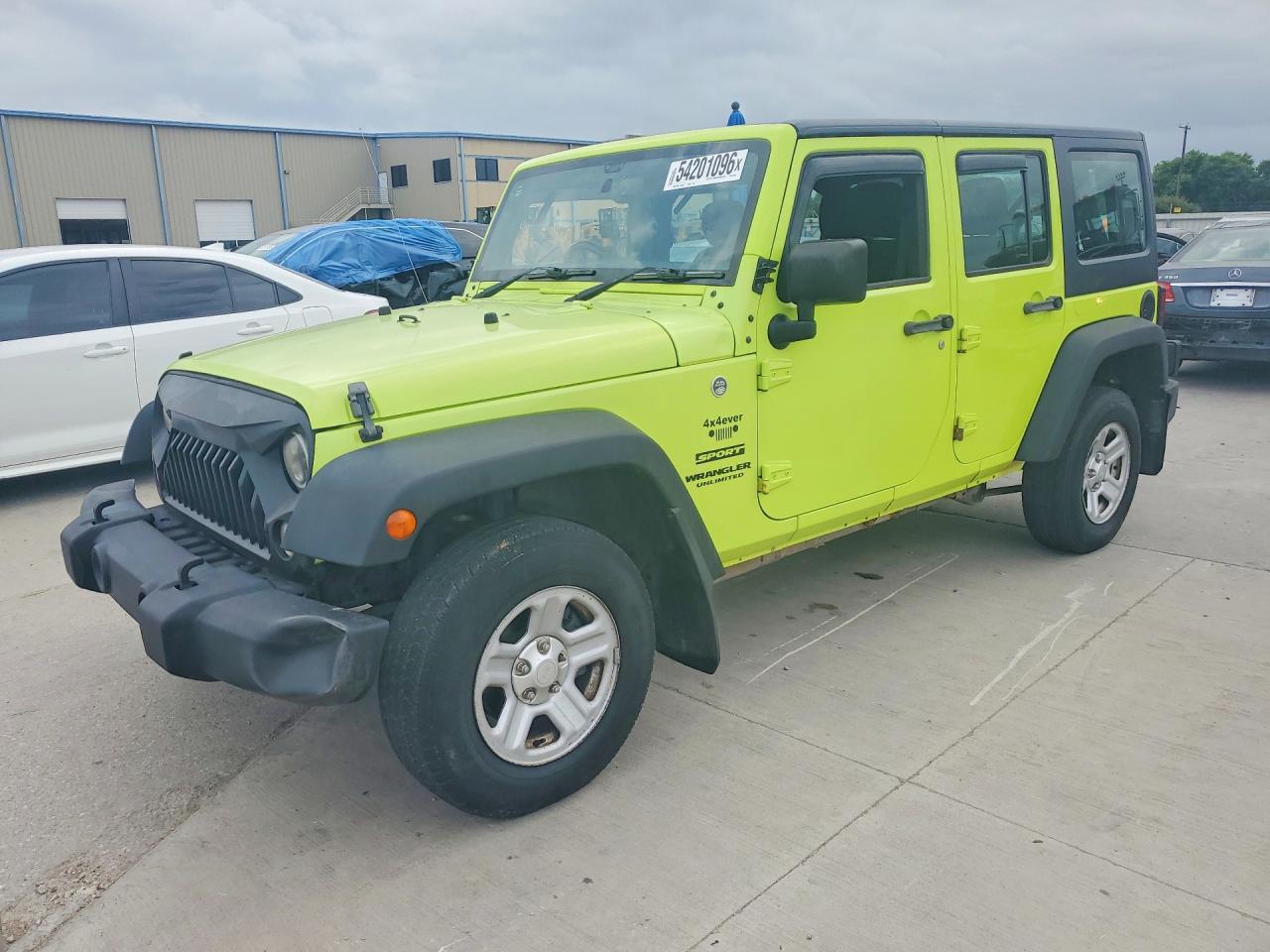 Salvage Jeep Wrangler Image