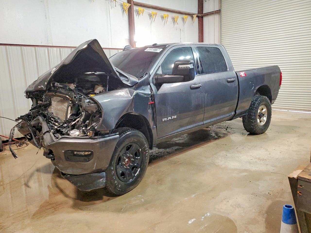 Salvage Ram 2500 Image