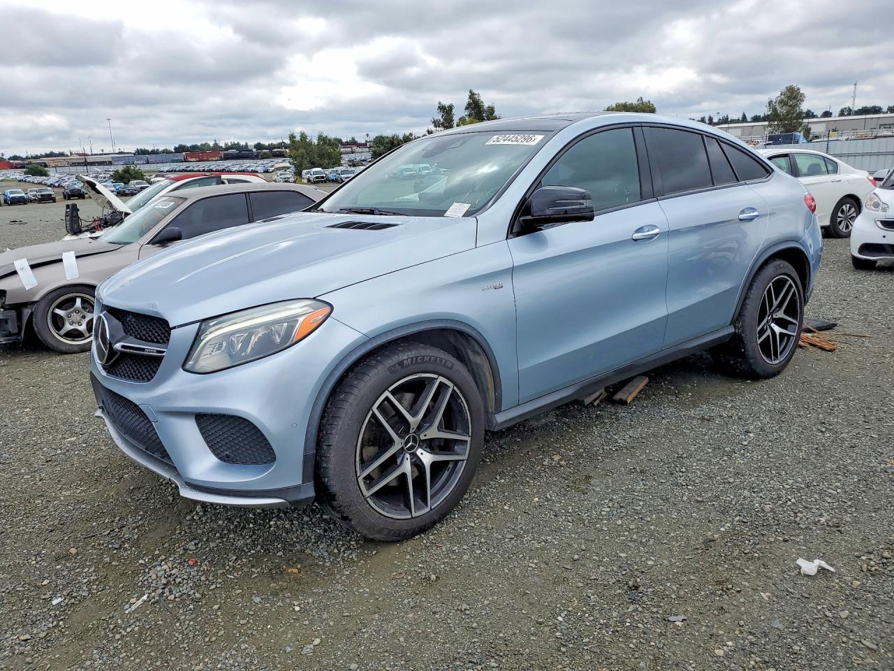 Salvage Mercedes-Benz GLE Image