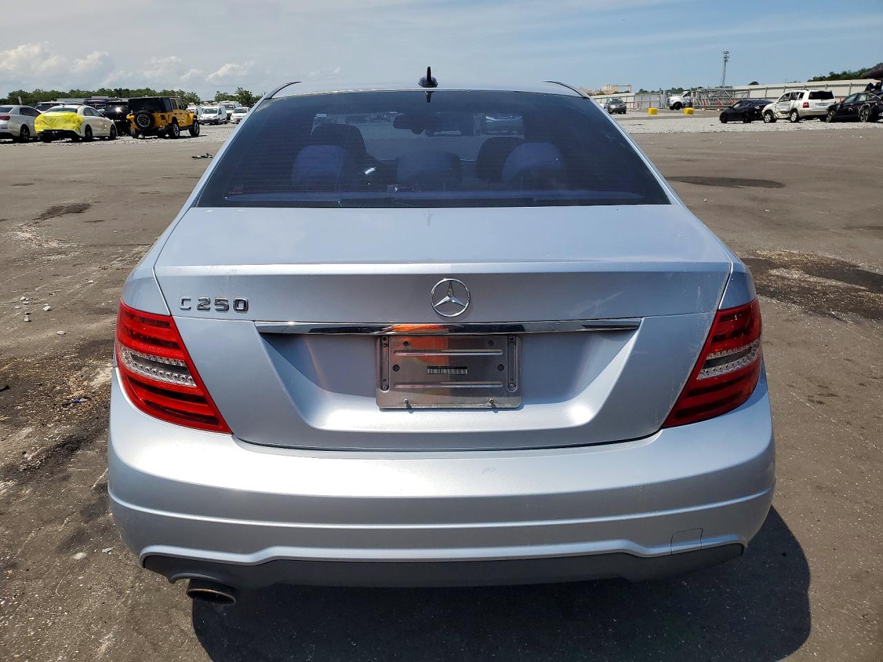 Mercedes-Benz C-Class 250