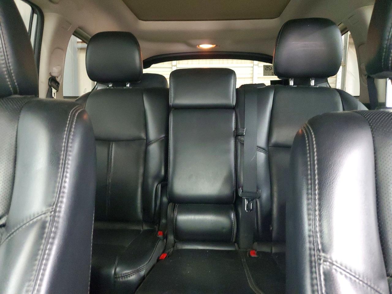 Nissan Pathfinder Platinum