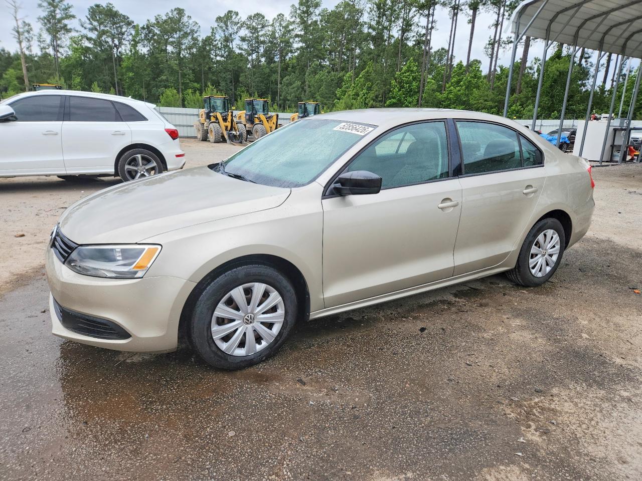 Salvage Volkswagen Jetta Image