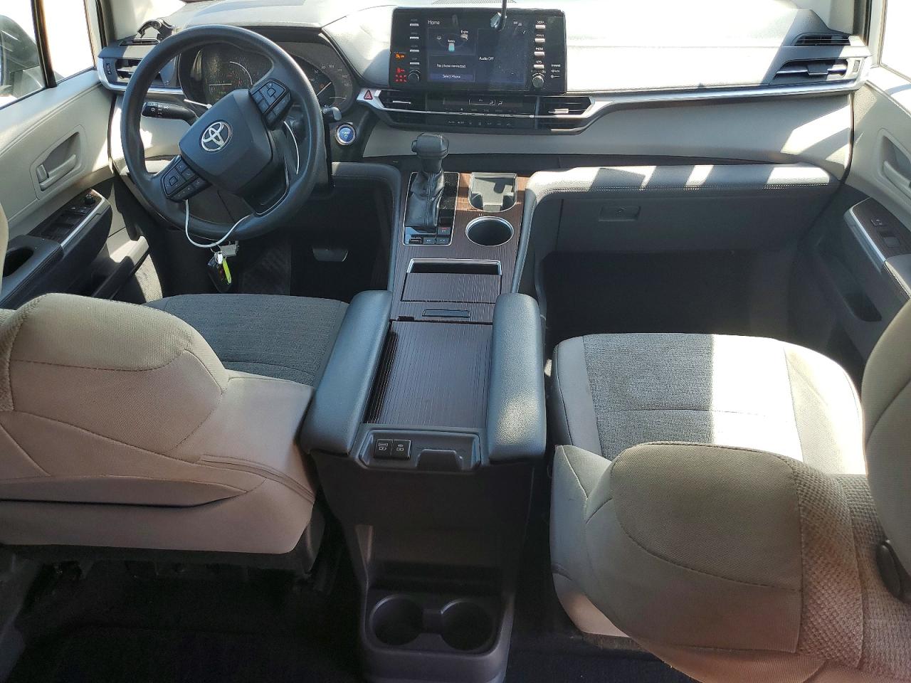 Toyota Sienna Le