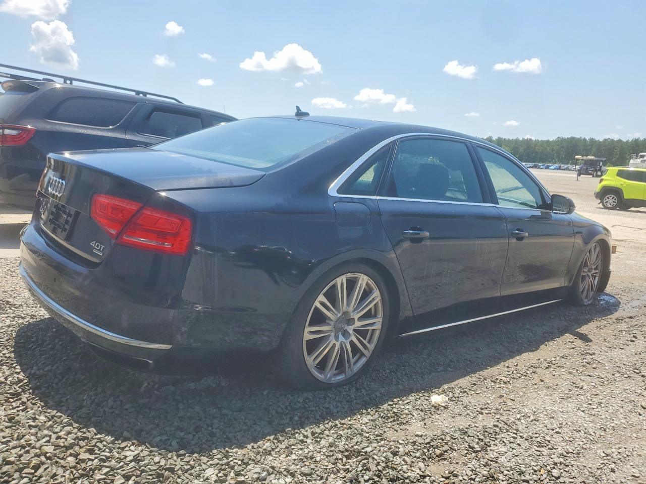 Audi A8 L Quattro