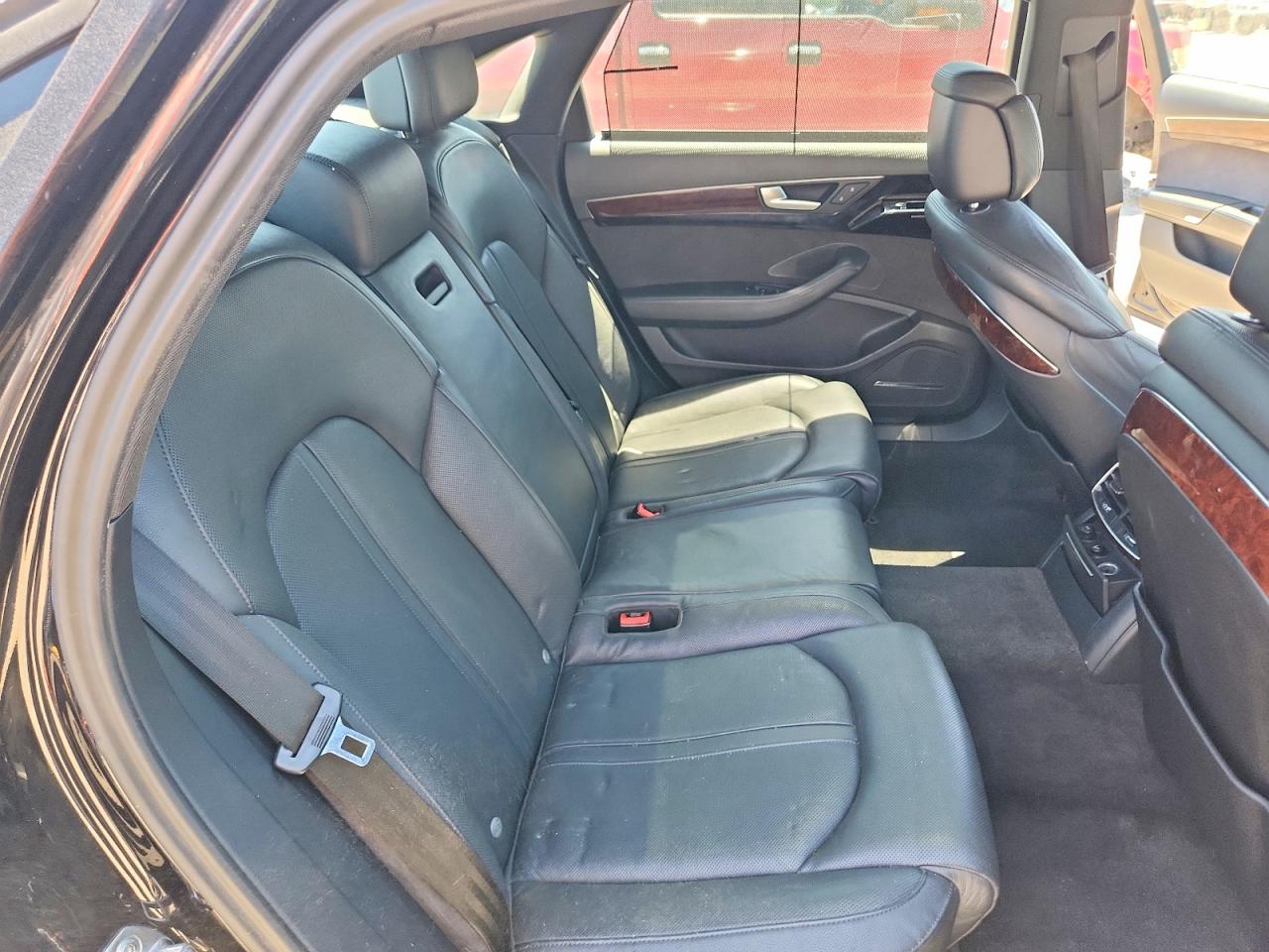 Audi A8 L Quattro