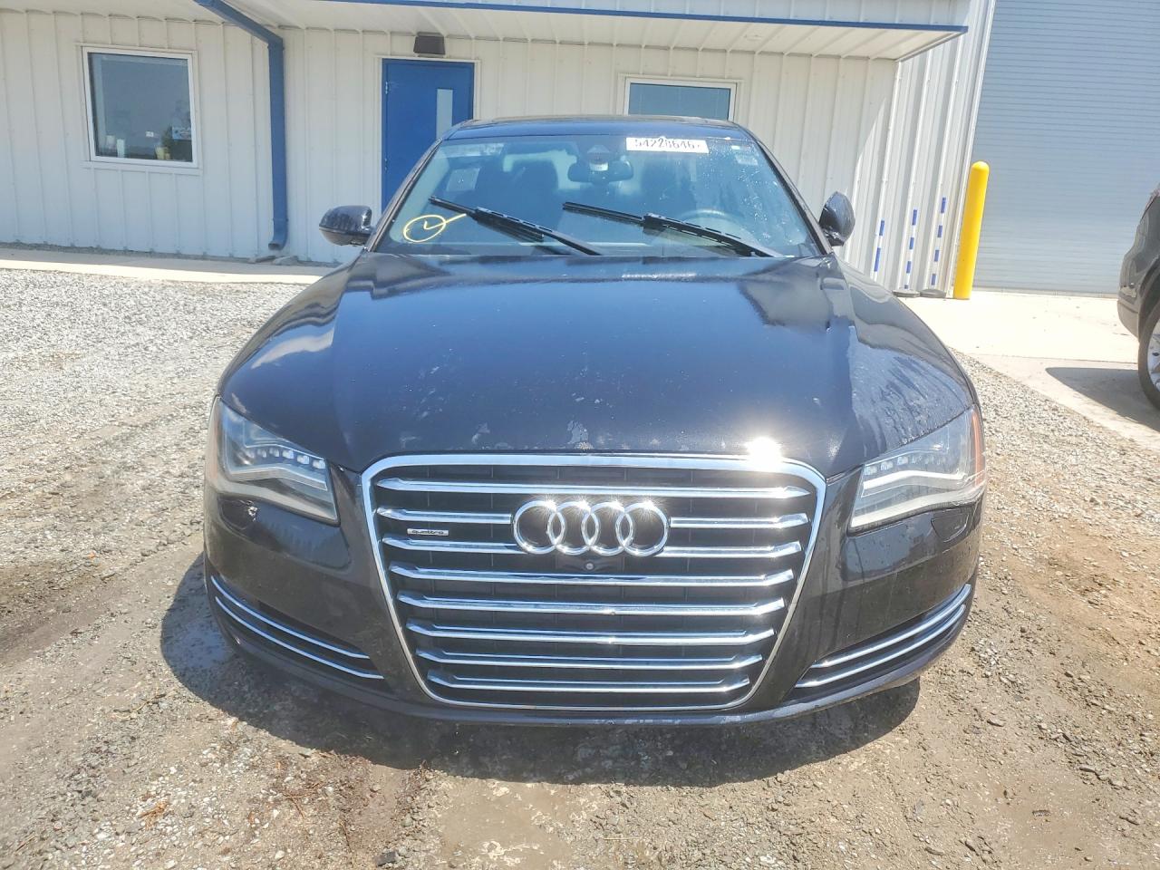 Audi A8 L Quattro