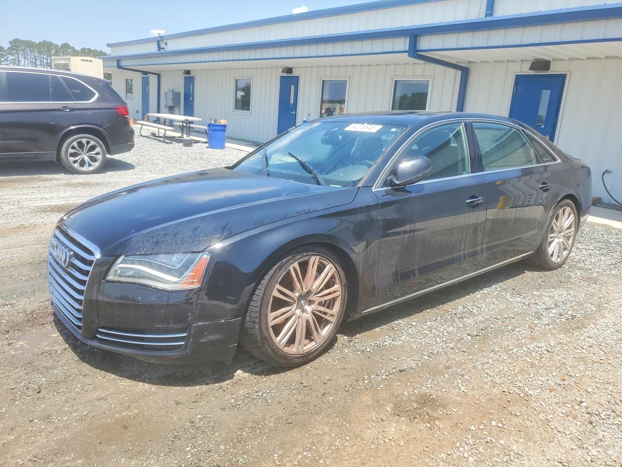Salvage Audi A8 Image