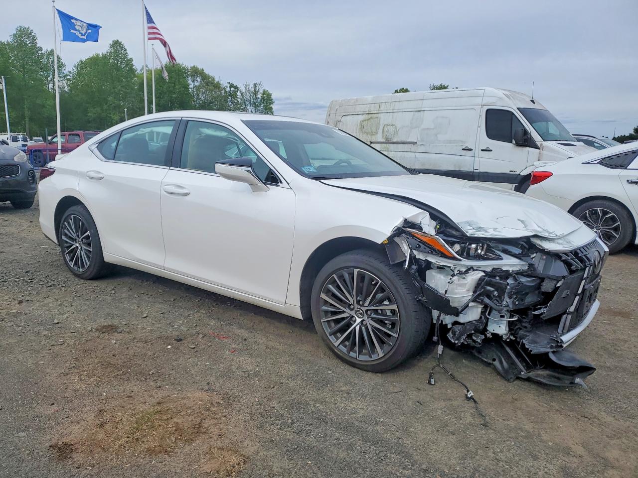 Lexus Es Base