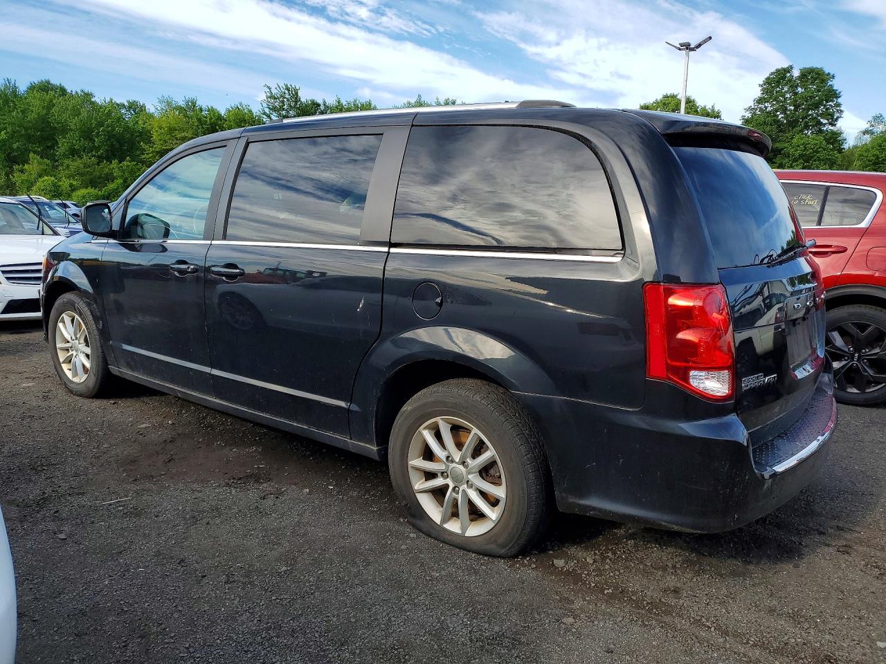 Dodge Caravan Sxt