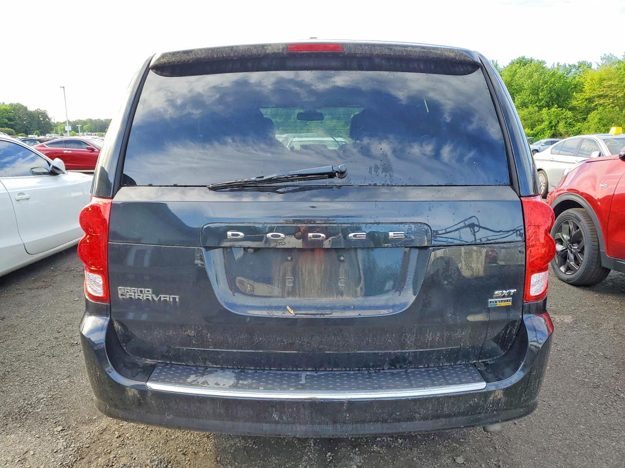 Dodge Caravan Sxt