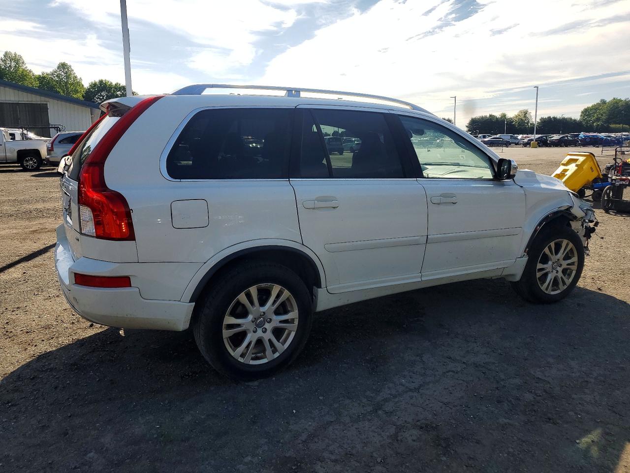 Volvo XC90 3.2
