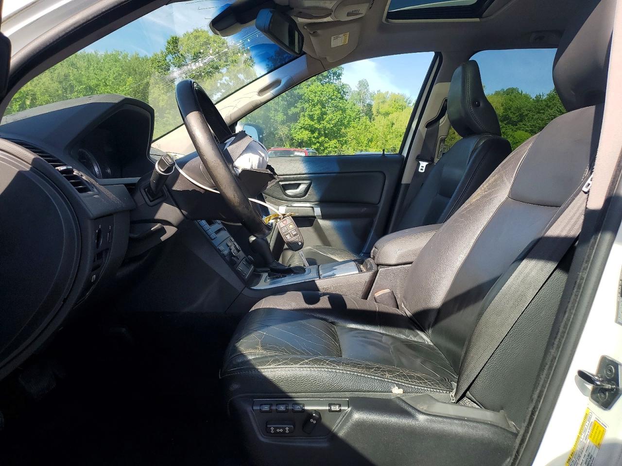 Volvo XC90 3.2